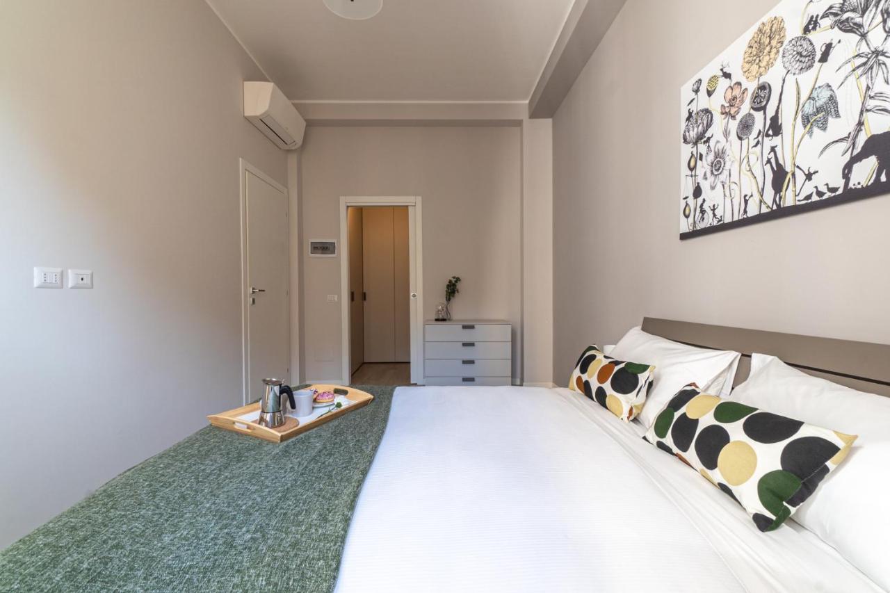 Easylife - Accogliente Residenza A Due Passi Dal Duomo Apartment Milan Exterior photo