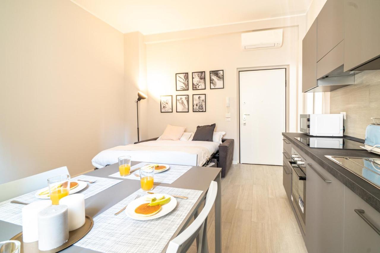 Easylife - Accogliente Residenza A Due Passi Dal Duomo Apartment Milan Exterior photo