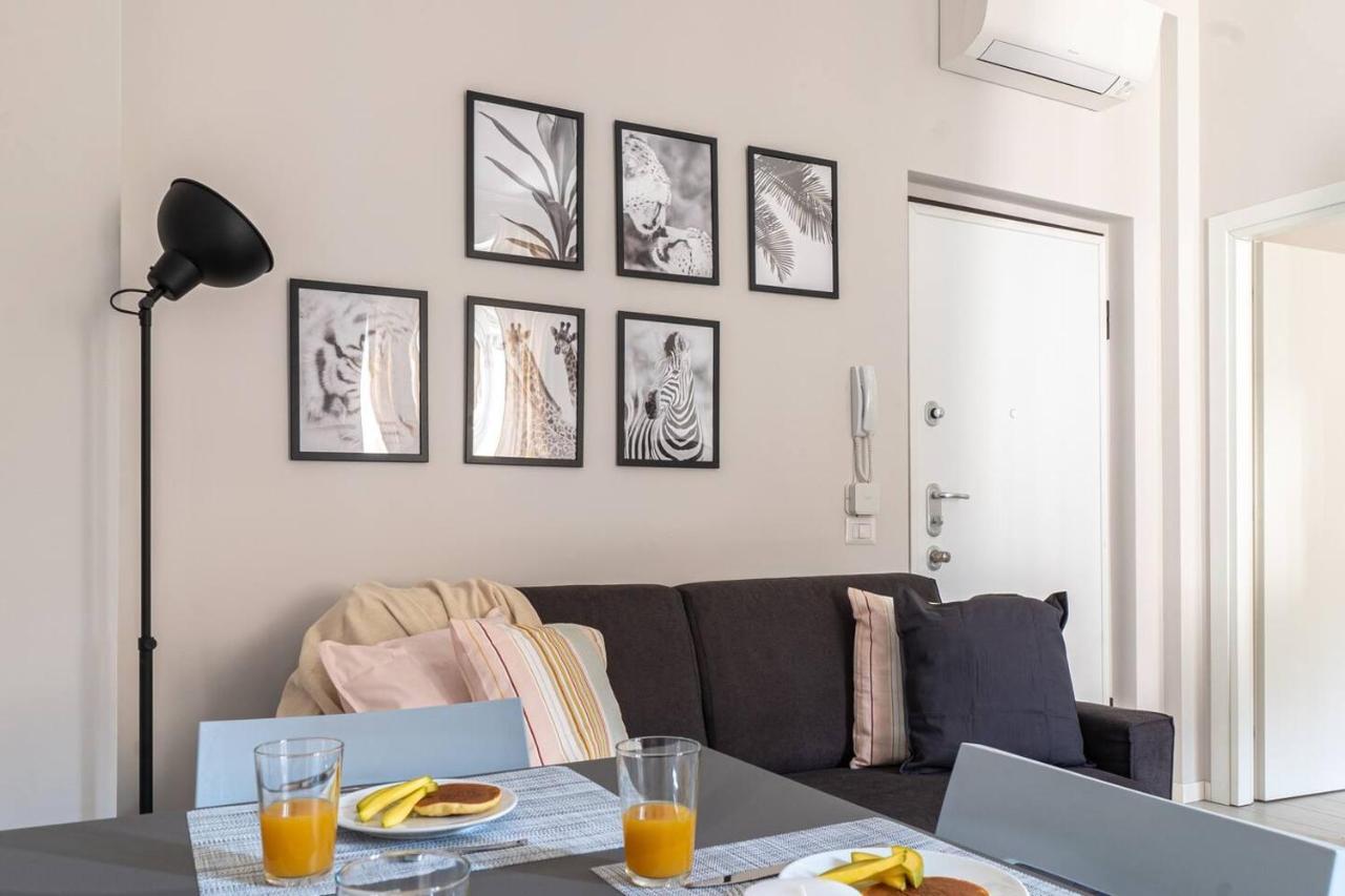 Easylife - Accogliente Residenza A Due Passi Dal Duomo Apartment Milan Exterior photo