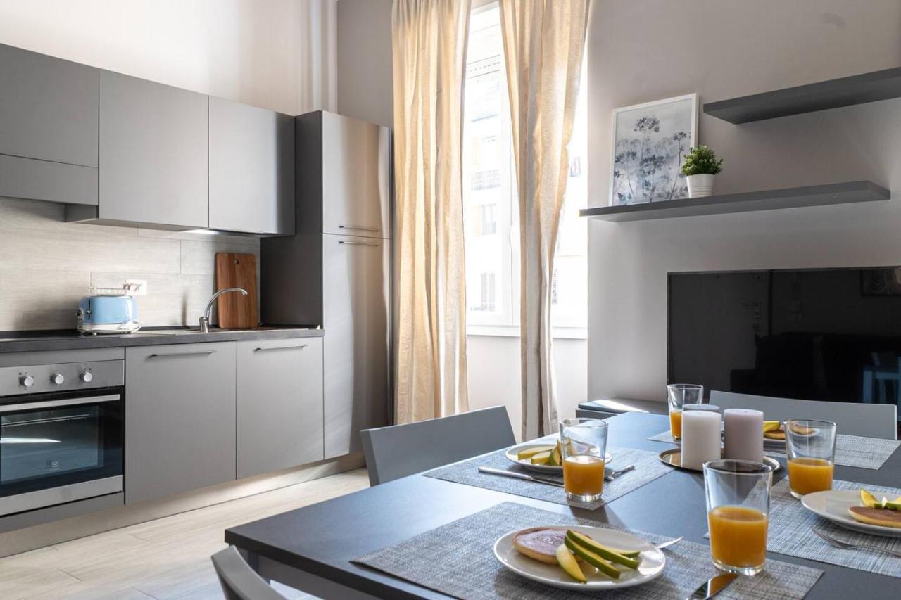 Easylife - Accogliente Residenza A Due Passi Dal Duomo Apartment Milan Exterior photo